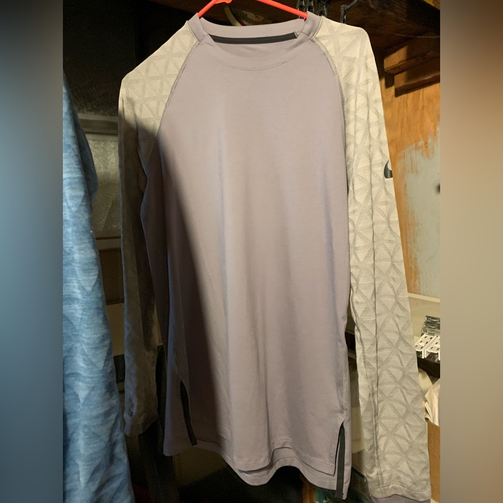 Mens Nike long sleeve